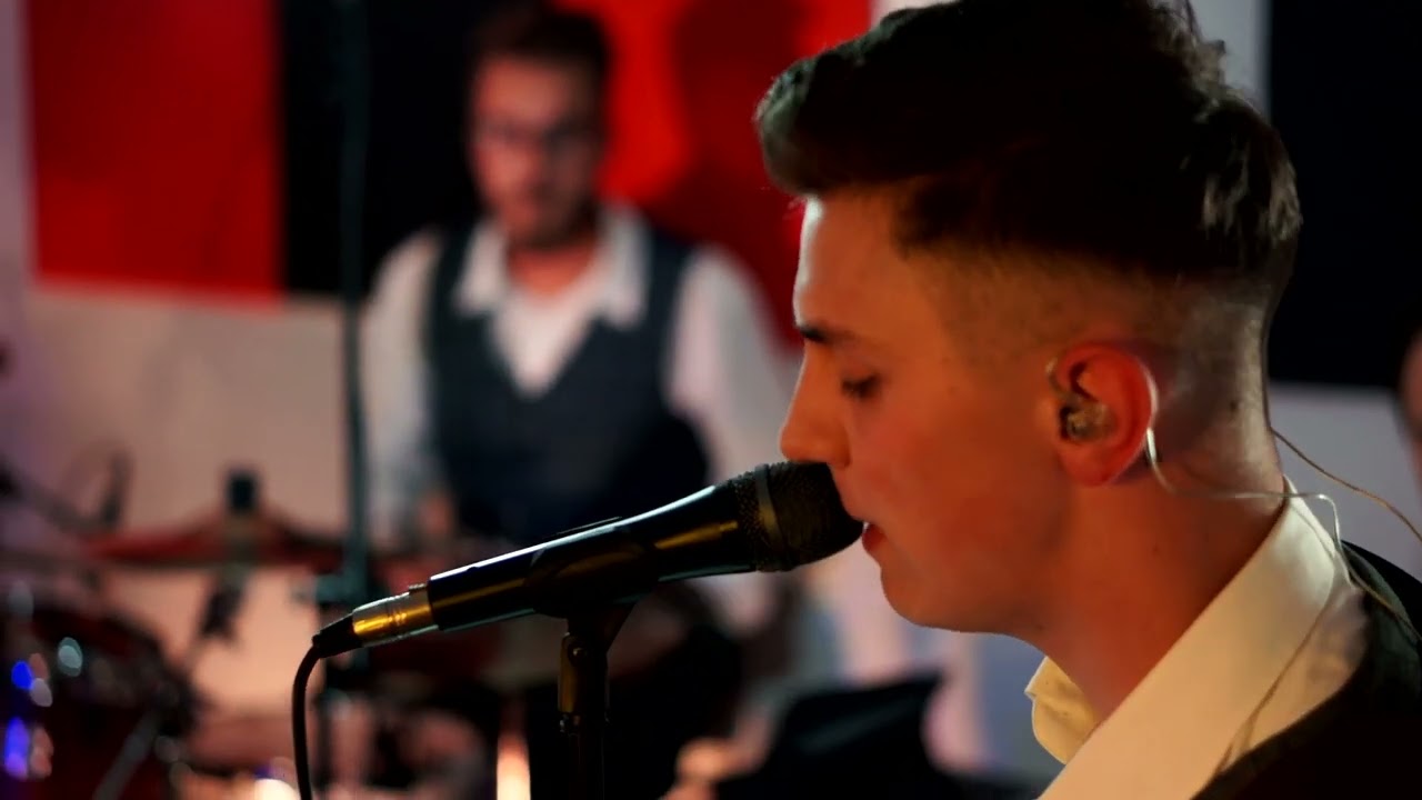 The Night Kiss - Prawie do nieba 100% na żywo