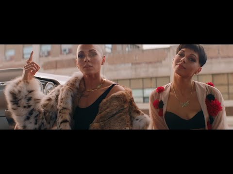 Video Champion Lover de Nina Sky