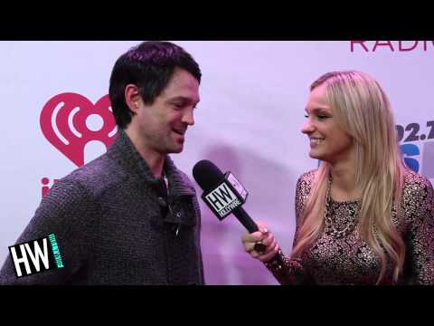 Jeff Gutt Reveals Favorite Holiday Song & Traditions! (JINGLE BALL 2013)