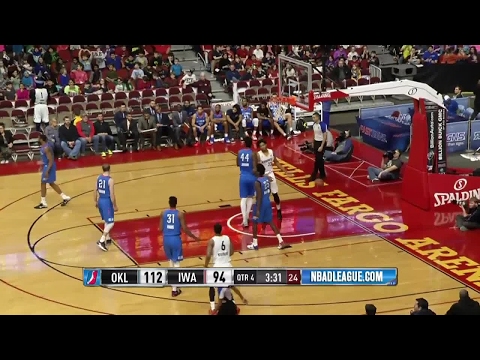 Wade Baldwin IV with 12 Assists against the Blue