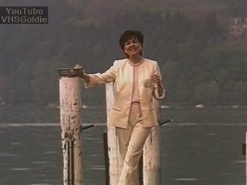 Paola Felix - Die kleine Stadt (Green, Green Grass of Home) - 2001