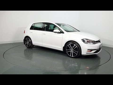 191MO1770 - 2019 Volkswagen Golf HIGHLINE 2.0TDI LEATHER 150BHP 5DR 29,945