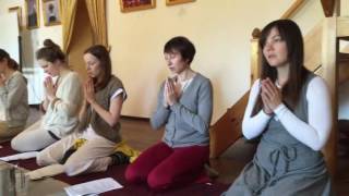 ฮือฮา ชาวต่างชาติ สวดพิจารณาอาหาร (ปะฏิสังขา โยนิโส) ได้อย่างคล่องแคล่ว