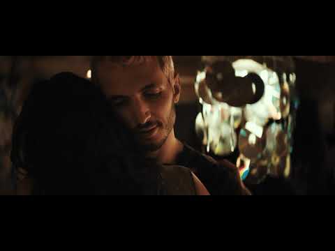 CLIP: Julee Cruise - The NIGHTINGALE [OST: Do Not Kill Me (aka Non mi uccidere)