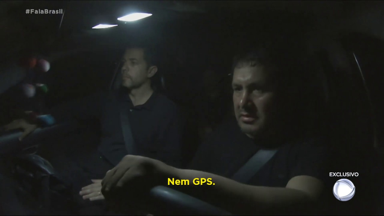 Jornalista descobre laboratório de cocaína na selva do Peru