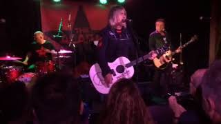 The Alarm Unsafe Building 2017 Mike Peters Harlow's