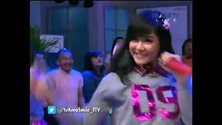 Download lagu Cherrybelle - Brand New Day At Yuk Keep Smile Trans TV 9 April 2014 mp3 Download lagu Cherrybelle - Brand New Day At Yuk Keep Smile Trans TV 9 April 2014 mp3