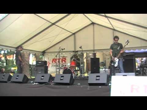 Atolah live There is No There Now - In the Pines 2011