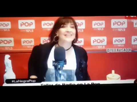 Locutora Argentina pierde el Control e insulta a sus compañeros de Radio #viral