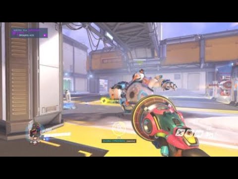 ICE-Gomik forgot his schizo meds again