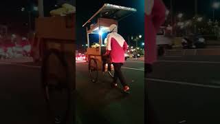 Download lagu Titik Nol Kilometer Jogja #shorts #tugujogja mp3 Download lagu Titik Nol Kilometer Jogja #shorts #tugujogja mp3