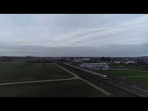 Bahnverkehr / Züge aus der Luft bei Kissing 25.12.2018