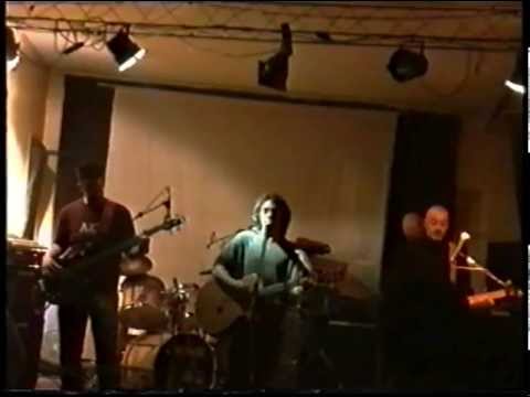 Liberal Carme - Non è Abbastanza (Live in Arezzo 2002)