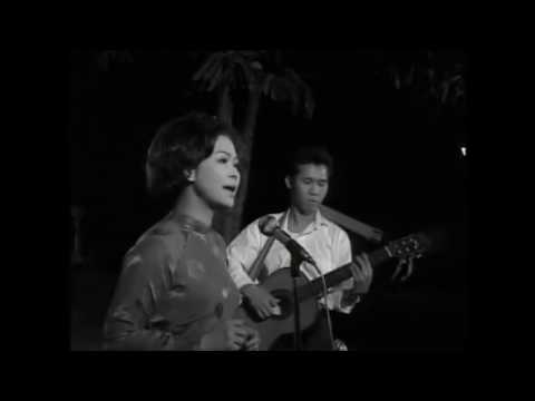 Ru Ta Ngậm Ngùi - Khánh Ly (thâu trước 1975) - "Live in Quán Văn"