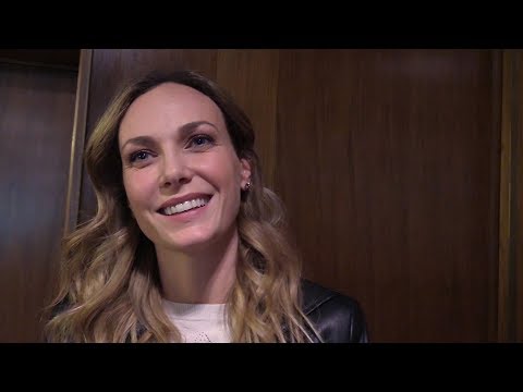 download lagu mp3 mp4 Sara Zanier, download lagu Sara Zanier gratis, unduh video klip Sara Zanier