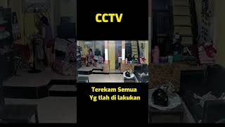 Download lagu Terjadi terekam cctv,  wanita ini melakukan ini #indonesia #youtube #viral #fyp #fypシ #berandayt mp3