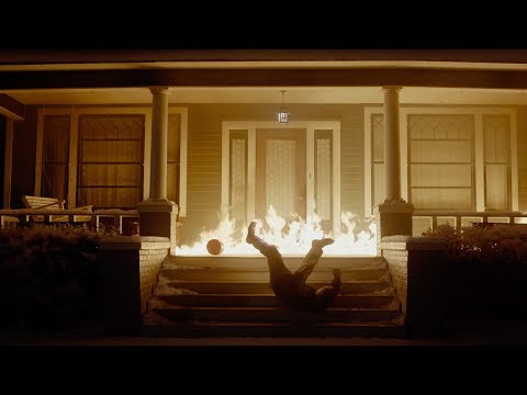 Wildlife (2018) - House Fire Scene [HD] | Spotlight