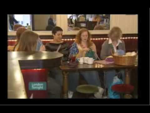 Stitch and Bitch London Lion Scarf casting on: ITV News