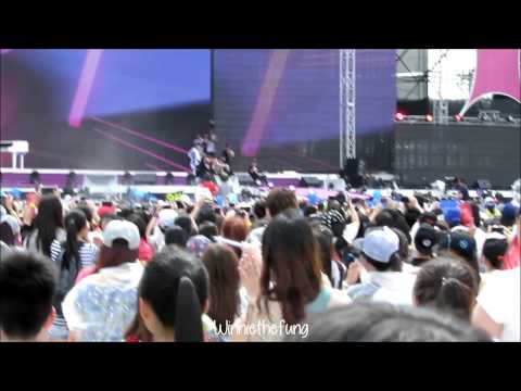 140701 Hong Kong Dome Festival- Super Junior M Henry Trap