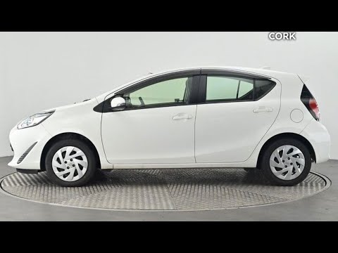 Toyota Aqua 1.5 Hybrid Auto - Image 2