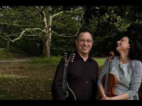 Got fun avrohom (God of Abraham)-A Klezmer's Hamavdil