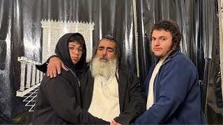 ‏ הרב שלום סבג שידור חי ט״ז בשבט (הרב שלום סבג) - התמונה מוצגת ישירות מתוך אתר האינטרנט יוטיוב. זכויות היוצרים בתמונה שייכות ליוצרה. קישור קרדיט למקור התוכן נמצא בתוך דף הסרטון