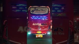 Download lagu Bus Agra Mas di Lampu Merah Pasar Rebo Jakarta Timur 03.05 Strobo mp3 Download lagu Bus Agra Mas di Lampu Merah Pasar Rebo Jakarta Timur 03.05 Strobo mp3