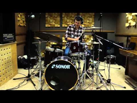 Nikita Blinov - Escape from Oakland (drum cover)