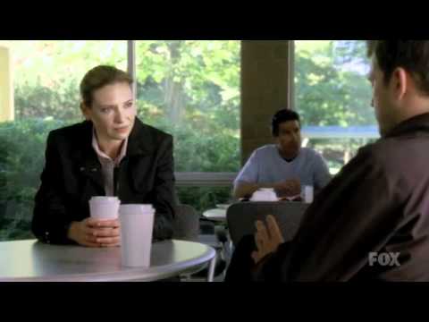 Fringe 3x09 - Cafeteria scene