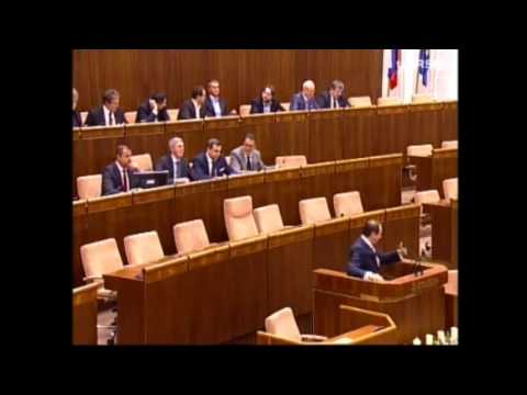 Szavazógépek a szlovák parlamentben