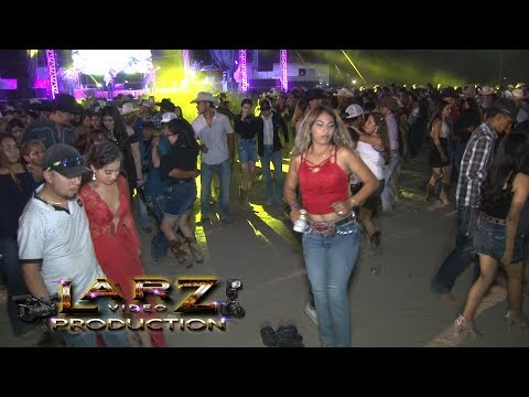 Esa de Rojo Si Que Baila Bonito con GRUPO LEGITIMO SUPER Popurri de HUAPANGOS HD AUdio