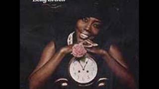 Betty Everett - Gettin Mighty Crowded