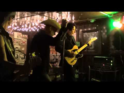 The Whiskey Daredevils -- I'll Wait For Her -- Quarry House Tavern, Silver Spring, MD, Nov 2, 2013