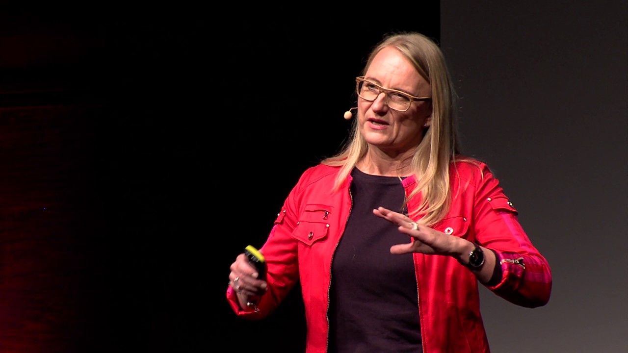 Eating fish? Start eating algae! | Silvia Fluch | TEDxLinz
