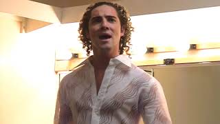 #Tbt David Bisbal calentamiento y clases de canto antes de salir a cantar