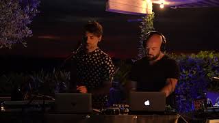 Am I Right - Moscow (Live)