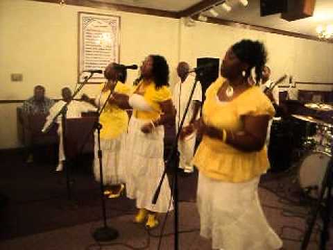 Harmony Angels-Sit down servant