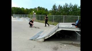preview picture of video 'Angus Skatepark 2014'