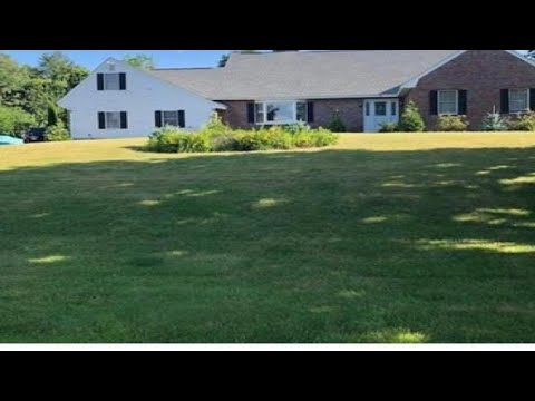 61 Fox Hill Rd, North Andover, MA Presented by Martin Alcantara.