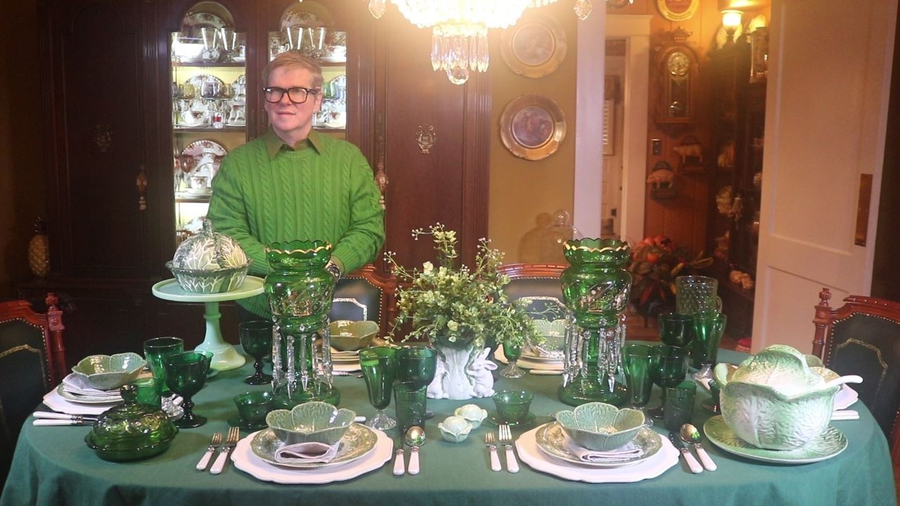St.Patrick's Day Tablescape - St. Patrick's Table Setting