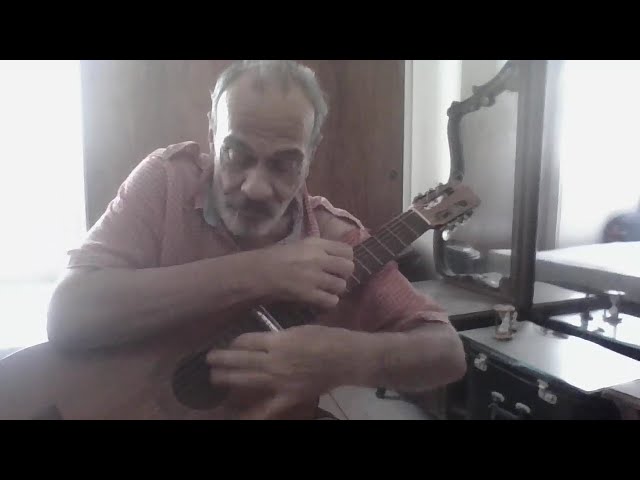 Vídeo relacionado con LATERN 22 Piezas Instrumentos Musicales Inflables, Juguete Inflable De Estrella De Rock Guitarras Saxofones Micrófonos Radio Teclado Bajos Y Gafas Para Favores Photo Booth Props - Con Bomba De Aire