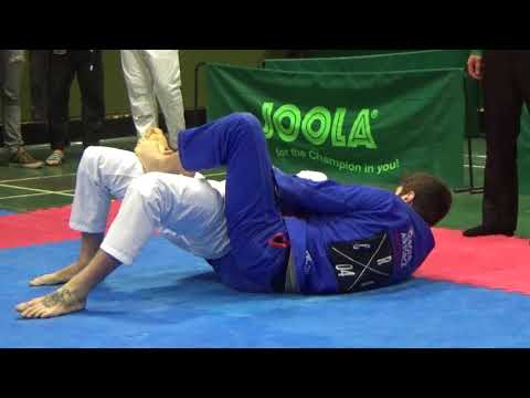 Submission #1402 - Luke Chamberlain