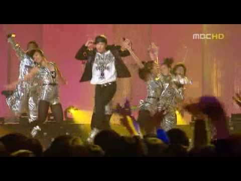 H Eugene Wearing Ace Club Shirt performing Live