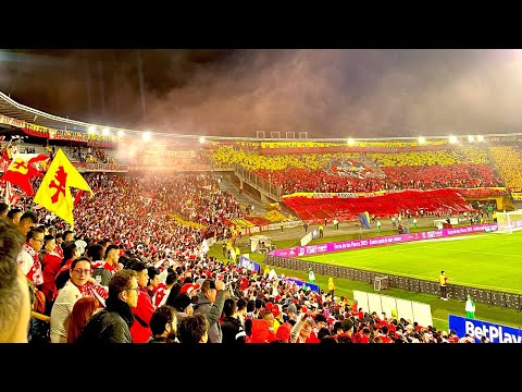 RECIBIMIENTO Y TIFO A BOGOTA💛❤️🤍 Santa Fe 2-1 América ⭐️⚽️