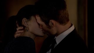 The Original 1x20 Elijah & Hayley first kiss