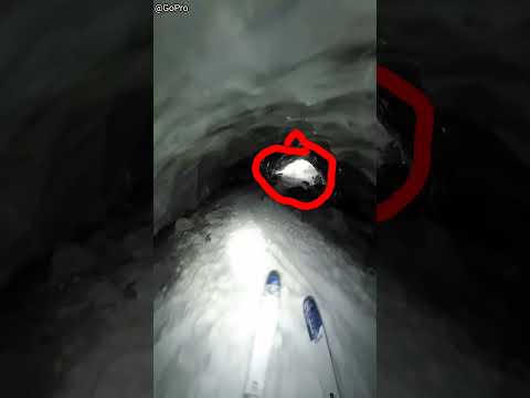 ye kaha fas gaya ( 🎥_@GoPro )