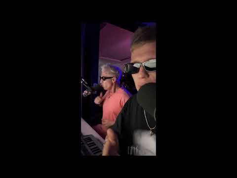 Mad Twinz - When you wanna explain the beat Extended mix