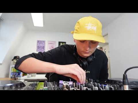 Dazed Muzic | In The Office With: Oppidan