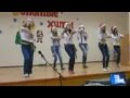Танец на новый год. Круто танцуют. 
