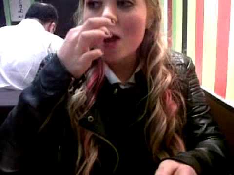 girl fits 20 milk bottles in her mouth!